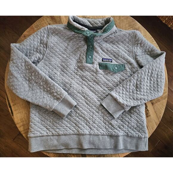 Patagonia Tops - Patagonia Organic Cotton Quilted 1/4 Snap Sweatshirt Women's Size Large EUC